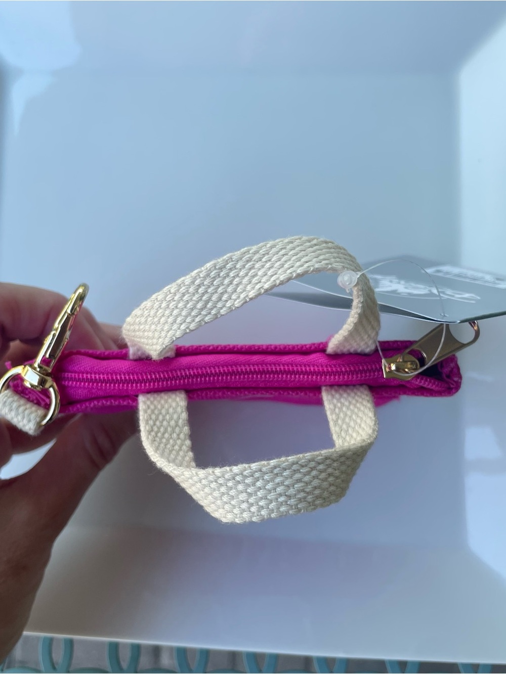 Walt Disney World Logo Mania Mini/Micro Tote Bag Charm Keychain in pink NEW - Picture 6 of 10